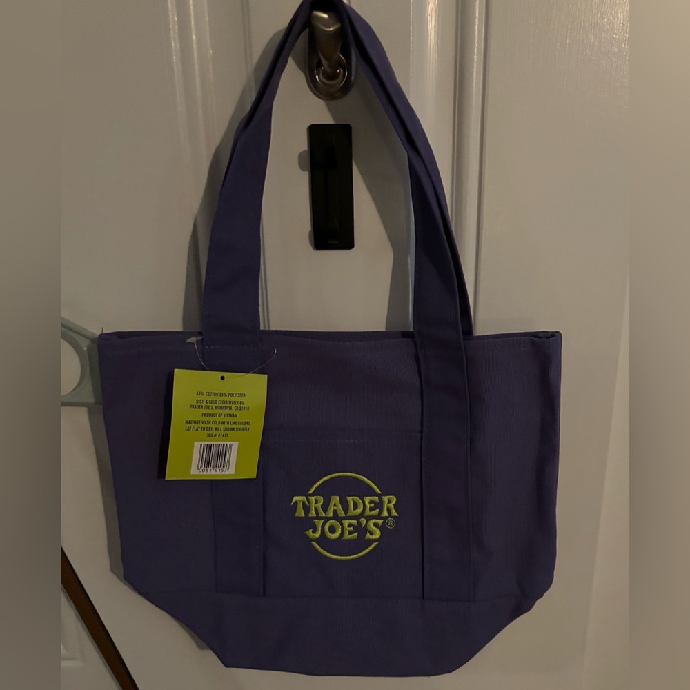 Trader Joe’s Trick or Treat mini tote